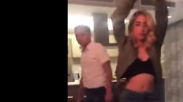 Las imágenes fueron grabadas en un apartamento de Guadalajara, México.