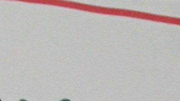 Trabajdores de comida rapida celebran aumento de salario con la defensora del pueblo TishJames y Contralor Scott Stringer.