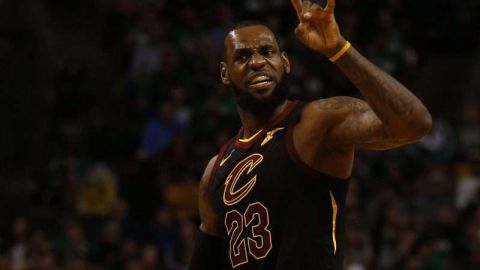 LeBron James de Cleveland Cavaliers encabeza las votaciones para el Juego de Estrellas de la NBA. (Foto: EFE/CJ GUNTHER)