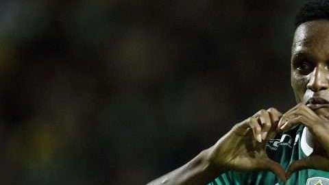 El jugador colombiano Yerry Mina de Palmeiras ya es el nuevo fichaje del Barcelona español. (Foto: EFE/Raúl Martínez)