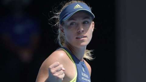 La alemana Angelique Kerber celebra su victoria ante la estadounidense Madison Keys y se mete a semifinales del Abierto de Australia 2018. (Foto: EFE/TRACEY NEARMY)