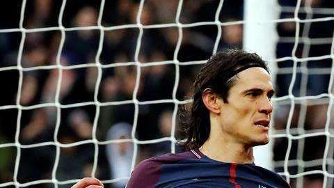 Edinson Cavani marcó su gol 157 con el París Saint-Germain