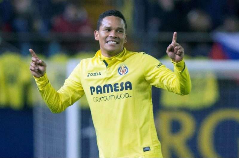 América descarta al colombiano Carlos Bacca y busca con urgencia un ...