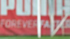 Oswaldo Alanís, durante un entrenamiento de las Chivas Rayadas del Guadalajara en Verde Valle. (Foto: Imago7/Jorge Barajas)