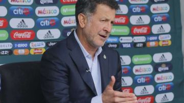 Juan Carlos Osorio, director técnico de la selección mexicana en el camino a Rusia 2018. (Foto: Imago7/Álvaro Paulin)