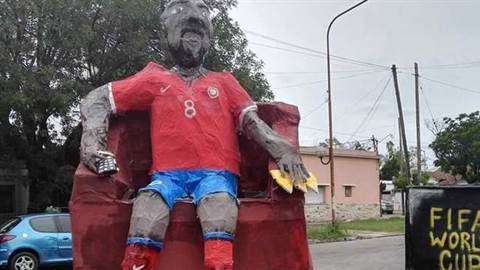 Quema de muñco de Arturo Vidal