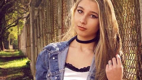 Galarza dijo que, cuando salía de la escuela, fue obligada a subir a un auto, en donde la drogaron y perdió el conocimiento.