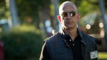 Jeff Bezos, el fundador de Amazon, fue el multimillonario que más aumentó su fortuna en 2017./Getty