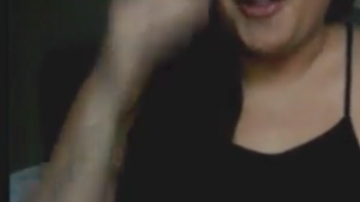 Una madre de dos niñas muestra sus defecto en Instagram