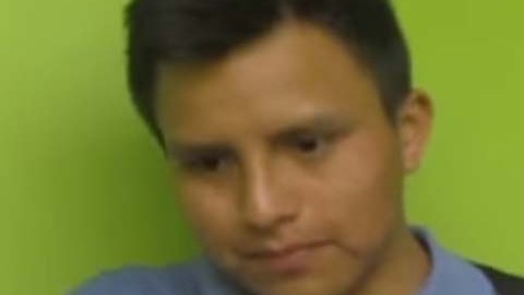 Video muestra como desenmascaran en plena hospederia al supuesto pervertido.