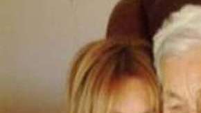 Thalia y Laura Zapata con la abuela Doña Eva Mange.