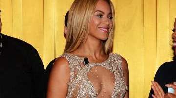 Beyoncé junto a Oprah Winfrey.