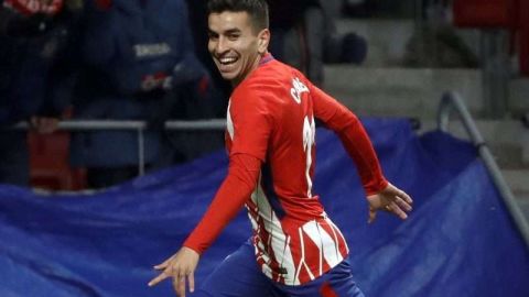 El delantero argentino del Atlético de Madrid Ángel Correa. (Foto: EFE/Emilio Naranjo)