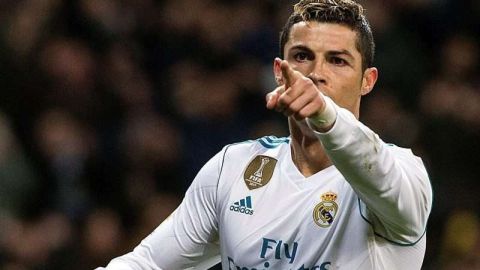 El delantero portugués del Real Madrid, Cristiano Ronaldo, celebró su primer triplete en la temporada. (Foto: EFE/Rodrigo Jimenez)