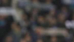 El delantero brasileño del PSG, Neymar da Silva, lleno de decepción tras perder con el Real Madrid en la Champions. (Foto: EFE / Kiko Huesca)
