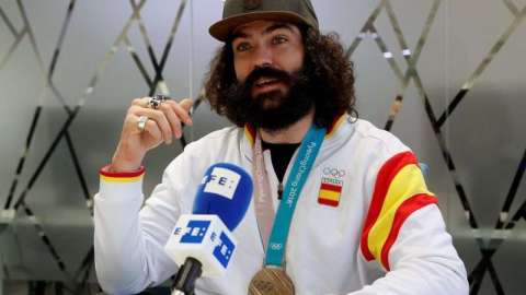 Regino Hernández, medallista de bronce en boardercross en los Juegos Olímpicos de Invierno de PyeongChang. (Foto: EFE/Ángel Díaz)