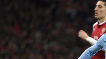 David Silva celebra el tercer gol ante Arsenal. EFE