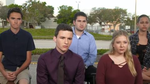 Los jóvenes anunciaron su movilización hacia Washington.