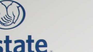 Gerardo Torrado, director deportivo de la selección mexicana, y Chris Klein, presidente del Galaxy, club que actúa como anfitrión del Tri para el juego del 28 de mayo contra Gales.