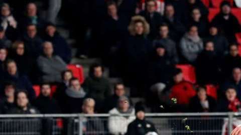 Hirving "Chucky" Lozano consiguió el gol del triunfo 1-0 de PSV sobre Excelsior