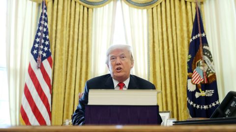 Se reportó que Trump ha estado barajando la idea de un remplazo para Kelly