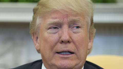 Los abogados le están pidiendo a Trump que evite entrevistarse con Robert Mueller