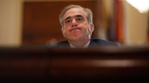 David Shulkin es secretario de Asuntos de Veteranos.