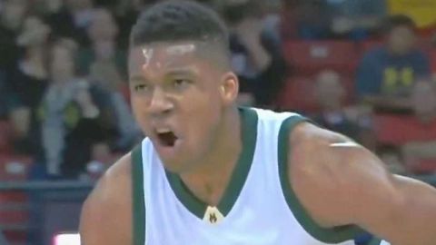 El griego Giannis Antetokounmpo, de los Milwaukee Bucks de la NBA.