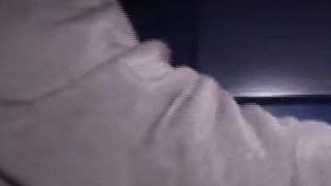 ICE mantiene sus operativos contra indocumentados.