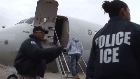 Según Hoque, en 2008 su caso fue reportado a ICE luego de una disputa con un casero