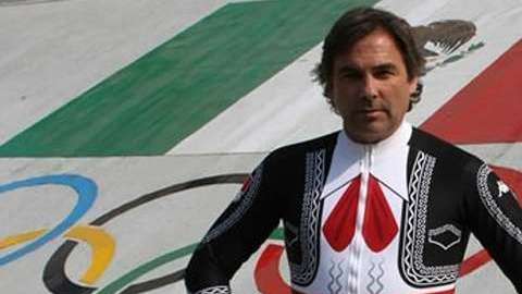 Hubertus Von Hohenlohe y su atuendo en los Juegos Olímpicos de Invierno de Sochi, Rusia.