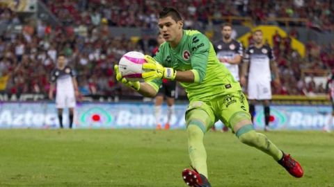 Gibrán Lajud, portero de los Xolos de Tijuana quiere lograr el record de imbatibilidad en torneos cortos. (Foto: Imago7/Carlos Zepeda)