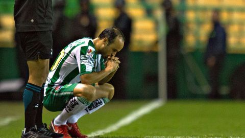 Landon Donovan antes de ingresar. Imago7/Sergio Mejía