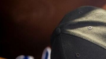 Gorra en homenaje a víctimas de la masacre de Florida