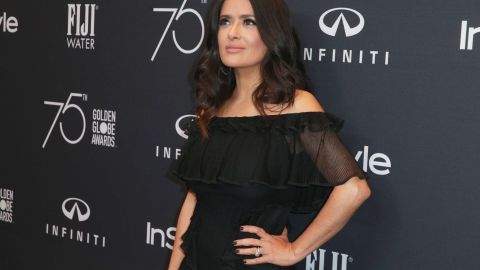 Salma Hayek siempre es imán de las miradas.