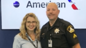 La agente de AA y el sheriff del aeropuerto de Sacramento evitaron una posible tragedia.