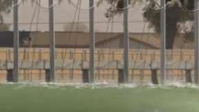 Las olas artificiales alcanzan hasta 1.5 metros de altura