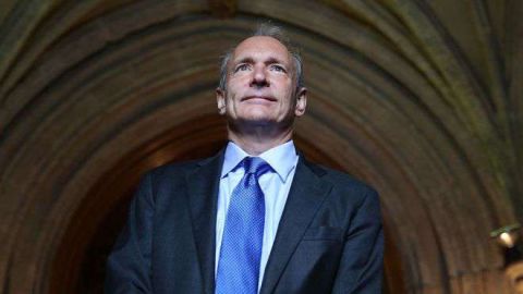 El informático teórico británico Tim Berners-Lee inventó la web hace 29 años, ¿la concibió como es ahora?