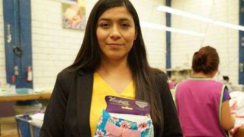 Ixchel Anaya empezó su negocio cuando tuvo a su primer bebé. Hoy es todo un éxito.