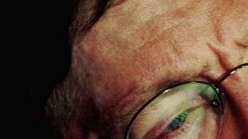 Stephen Hawking fue perdiendo sus capacidades motrices desde joven por la esclerosis lateral amiotrófica que padecía.