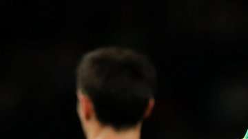 100602141_hi045805146