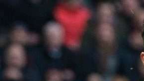 El delantero del Manchester City Sergio Aguero padece de una lesión en la rodilla izquierda. Foto: EFE/EPA/PETER POWELL