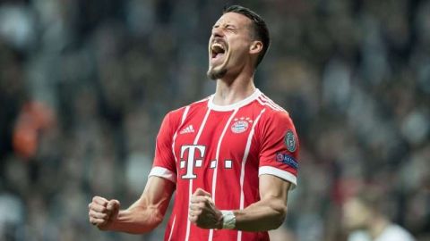 El jugador del Bayern de Munich Sandro Wagner celebra un gol al Besiktas de Estambul en Champions. (Foto: EFE/ Sedat Suna)