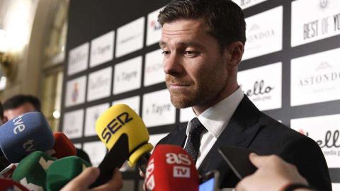 El exfutbolista Xabi Alonso enfrenta al fisco en España. (Foto: EFE/Kiko Huesca)