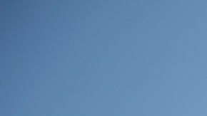 Por ley es muy difícil comprar o vender armas semiautomáticas como las AK-47