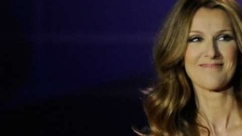 Céline Dion llegó a los mágicos 50.