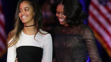Malia y Michelle Obama.