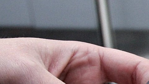 El pasaporte aumentó $10 dólares.