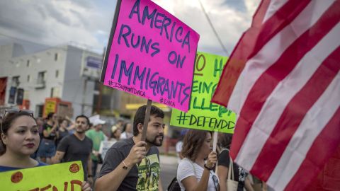 Trump dijo a la comunidad latina de que su partido no les ha dado la espalda.