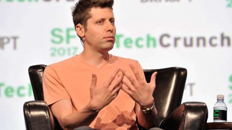 Sam Altman está dispuesto a morir para que su cerebro viva para siempre.